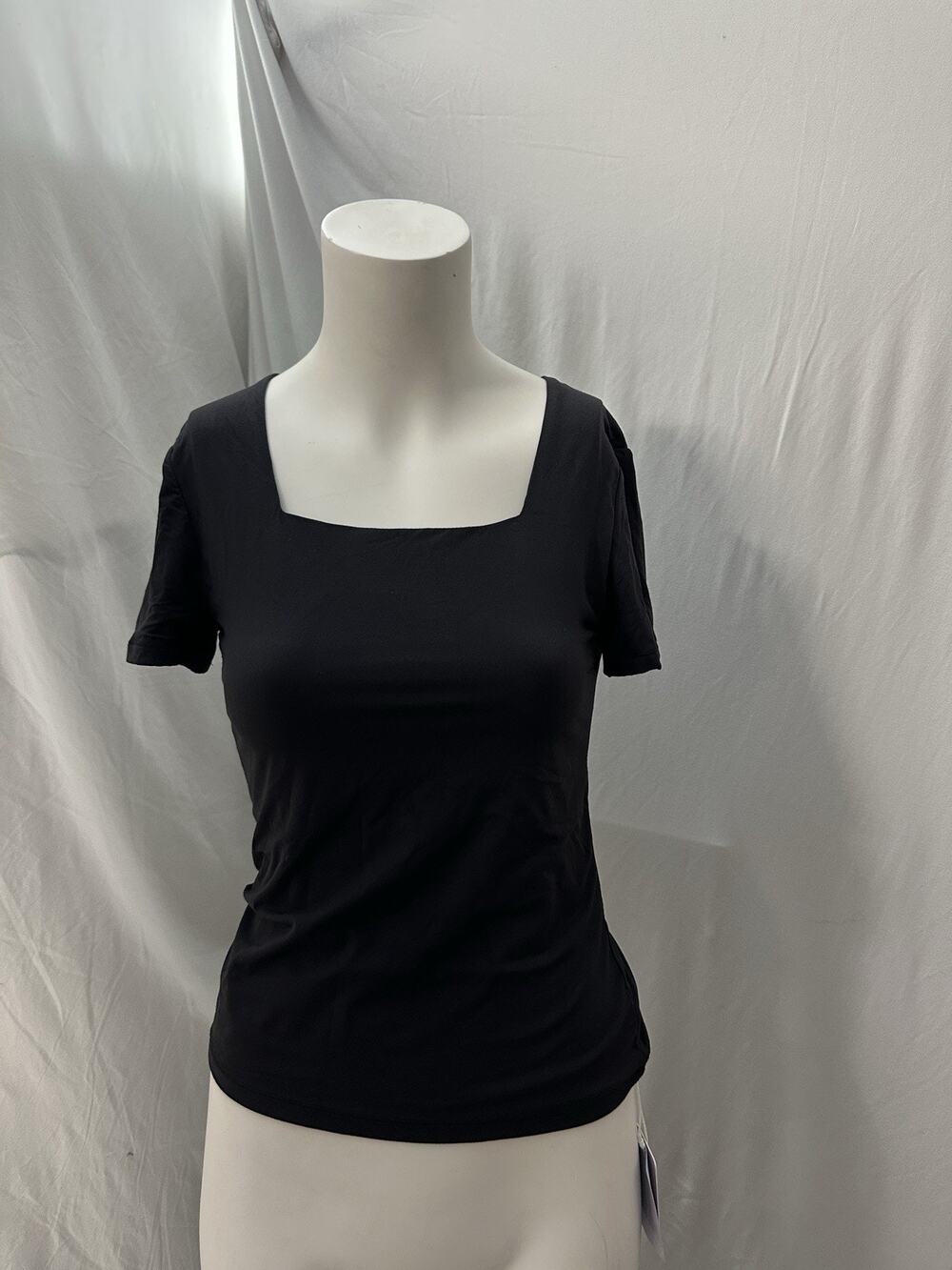 MANGOPOP Women’ Square Neck Black Stretchy Short Sleeve Basic T-Shirt Sz S